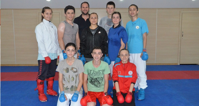 Karate şampiyonasına düzce'den 23 sporcu gidiyor