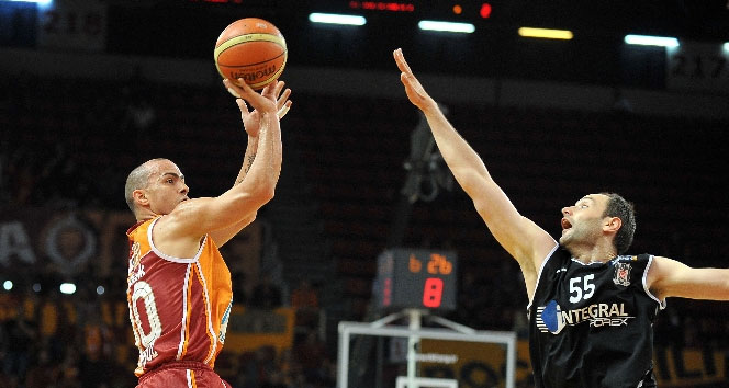 Potada derbi heyecanı