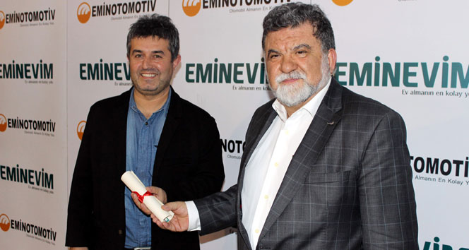 Eminevim, Kütahya'da tapuları teslim etti