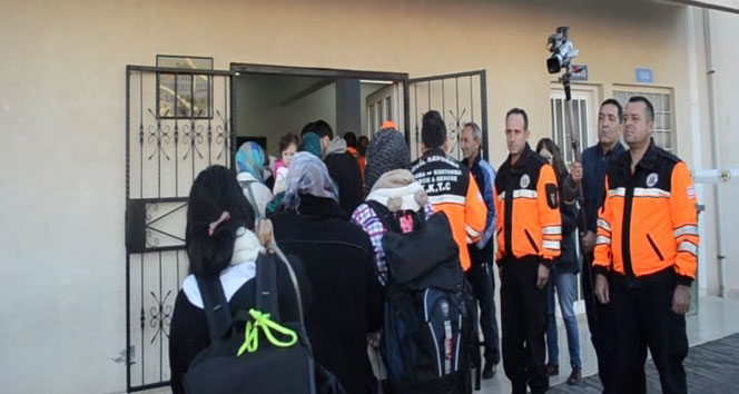 KKTC&#039;deki mülteciler Türkiye’ye gönderiliyor