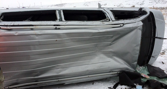 Pasinler Karayolu’nda kaza: 9 yaralı