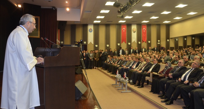 Kahramanmaraş Üniversitesi’nde devir teslim töreni