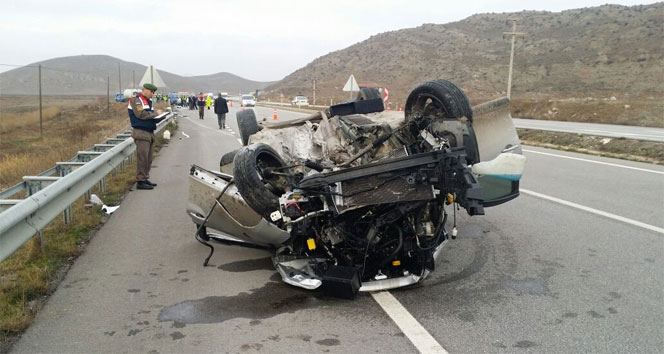 Sungurlu’da trafik kazası: 1 ölü, 2 yaralı