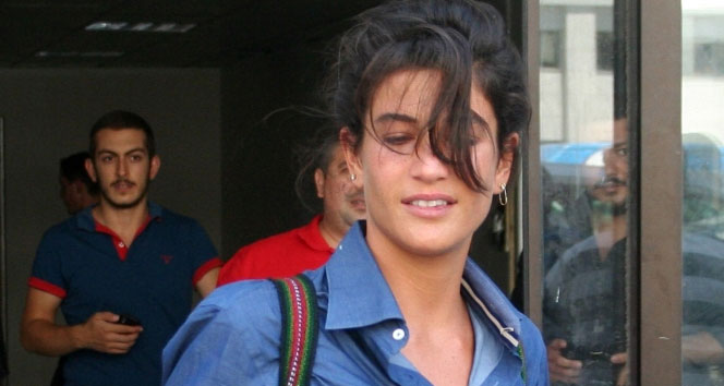 Berrak Tüzünataç’ı şok eden olay