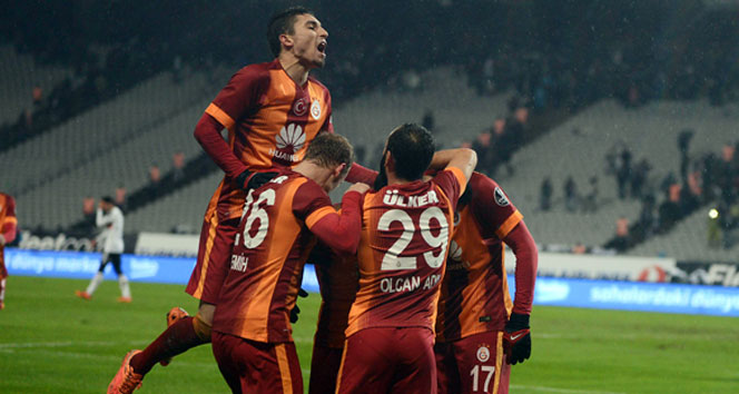 Derbi Aslan’ın zirve Fener’in!