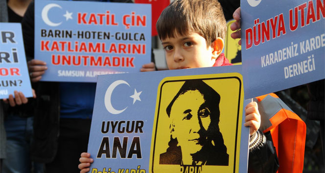 Çin zulmü Samsun’da protesto edildi