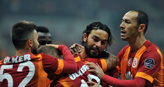 Galatasaray Çaykur Rizespor&#039;u 2-0 mağlup etti
