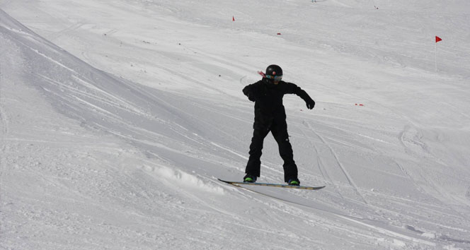 Uludağ dünyanın en önemli Snowboard yıldızlarını ağırlayacak