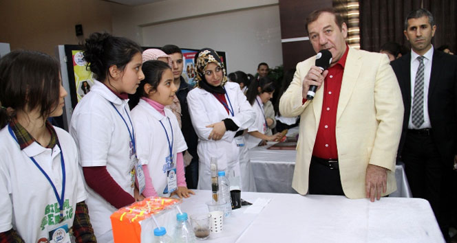 Genç mucitler, projelerini görücüye çıkardı