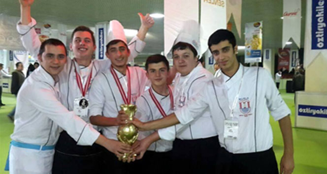 Datça’nın genç aşçıları Türkiye 2.’si oldu