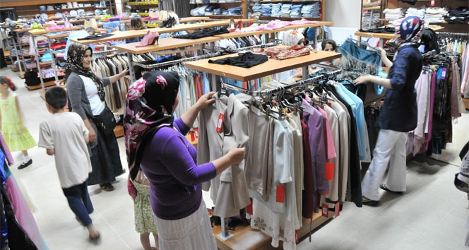 Dev markalar Beyoğlu Sosyal Market’te