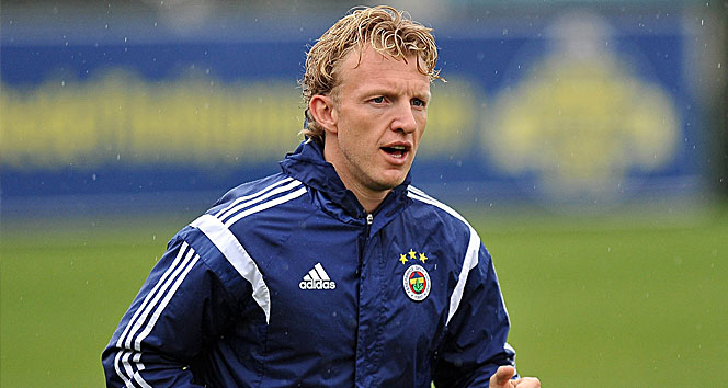 Dirk Kuyt, Fenerbahçe&#039;den resmen ayrıldı!