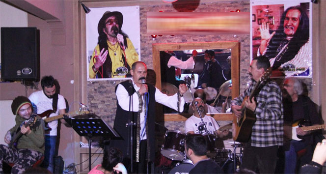 Barış Manço ve Cem Karaca Ortaca’da şarkılarıyla anıldı