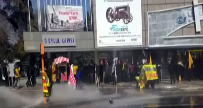 İzmir'de olaylı protesto: 58 gözaltı