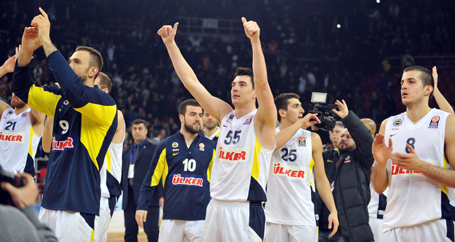 Nefesleri kesen derbi Fenerbahçe Ülker'in!