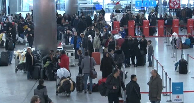 Atatürk Havalimanı’nda hayat durdu