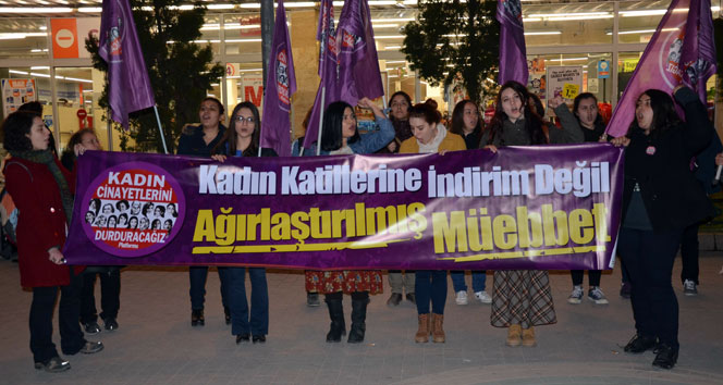 Eskişehir&#039;de kadın cinayetlerine tepki protestosu