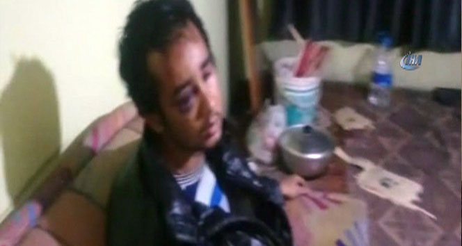 Ölesiye dövülen Bangladeşliyi polis kurtardı