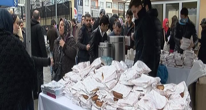 YGS öncesi öğrencilere çay ve çorba ikramı