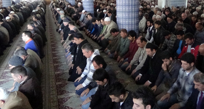 Kurban Bayramı namazı kaçta? İşte il il Kurban Bayramı namazı