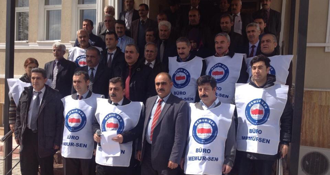 Meteoroloji çalışanları eylemde