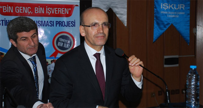 Mehmet Şimşek: 'Petrol zengini olsanız da işsizliği bitiremezsiniz'
