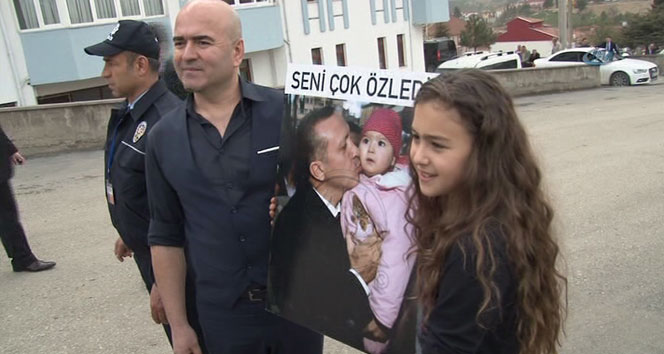 Cumhurbaşkanı Erdoğan’a 9 yaşındaki kızdan sürpriz