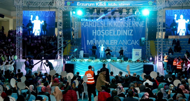 Erzurum&#039;da kardeşlik konseri