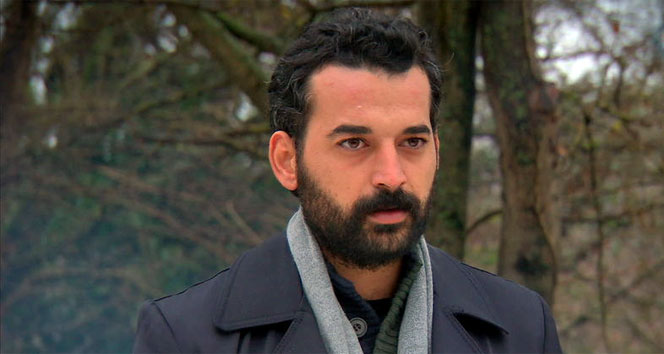 Babasını öldüren ünlü oyuncu tutuklandı