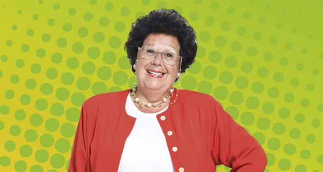 Ünlü sunucu Ayşe Özgün ekranlara geri dönüyor