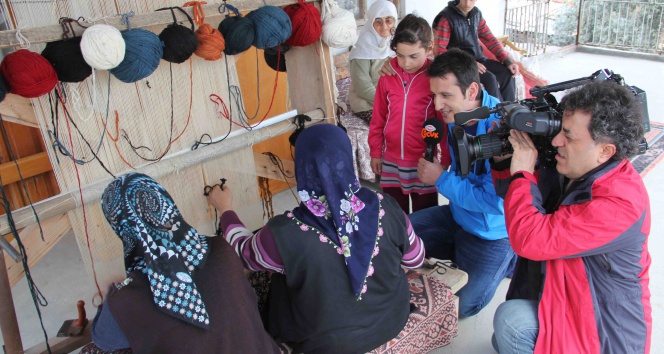 Döşemealtı halısı TRT ekranlarında