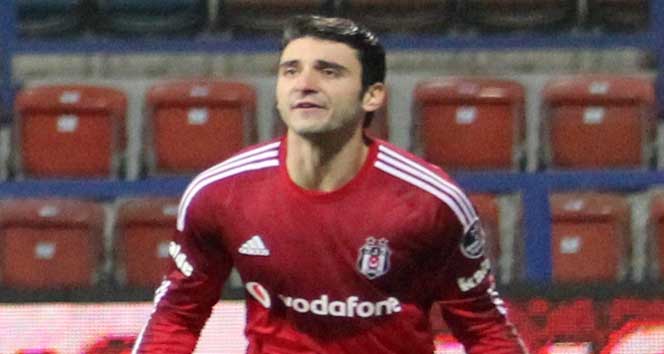 Cenk Gönen'den Beşiktaş'a kötü haber
