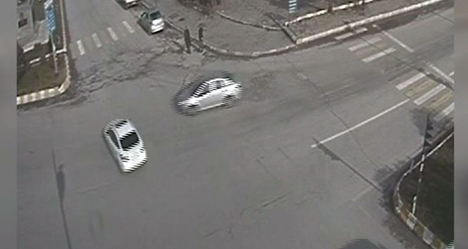 Muş'taki kaza anları MOBESE kamerasında