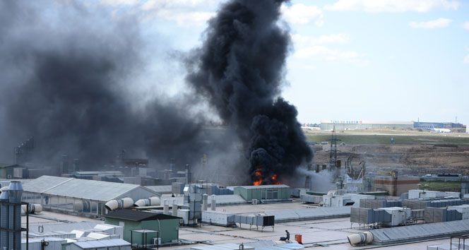 Kuyumcukent&#039;te büyük yangın
