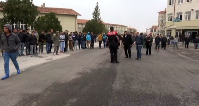 Aksaray’da okula pompalı tüfekli saldırı