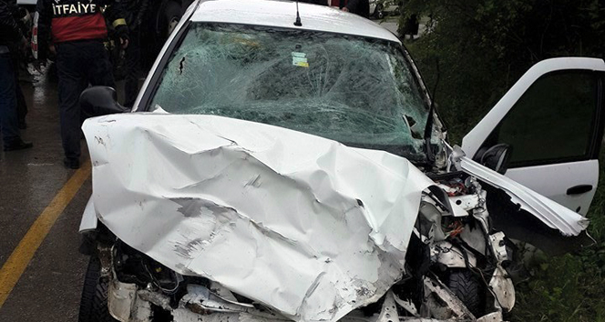 Akçakoca’da trafik kazası : 2 yaralı