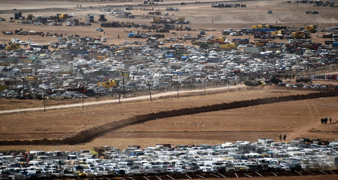 Sınırdaki Suriye plakalı araçlar tahliye edildi