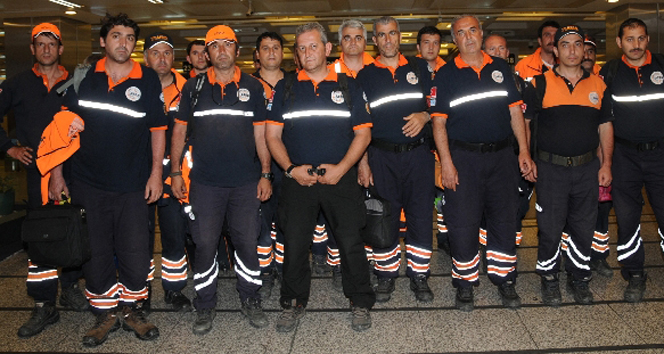 AFAD ve AKUT ekipleri Nepal’den döndü