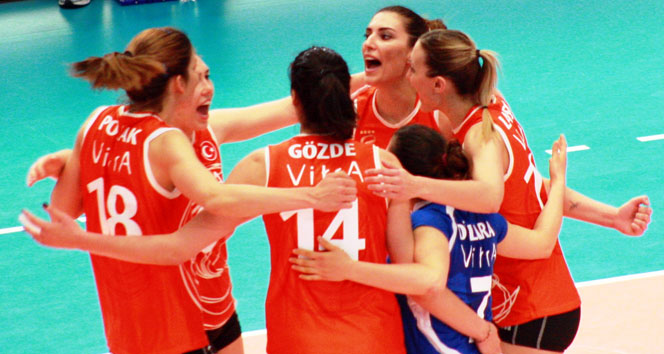 Eczacıbaşı Final Four'a yükseldi