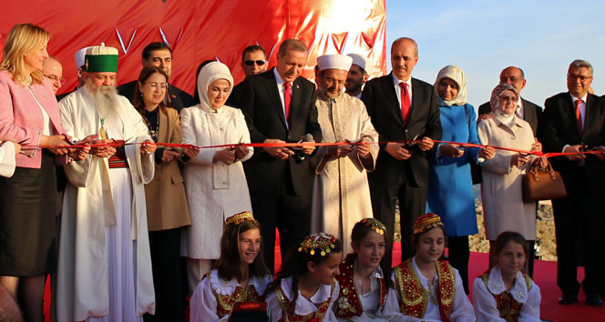 Erdoğan, Preze Kalesi Camii’nin açılışını yaptı